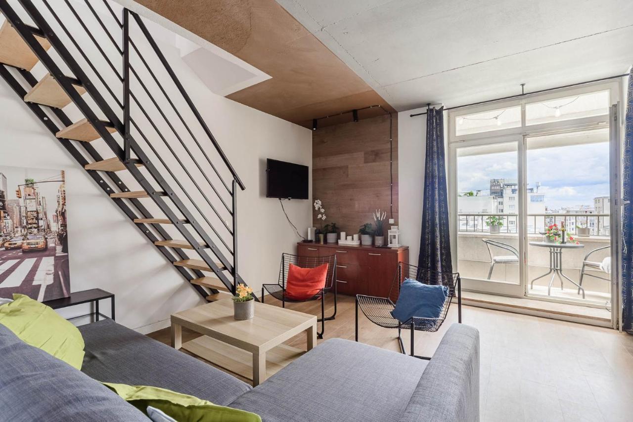 Stylish Apartment In The City Center Of Варшава Екстериор снимка