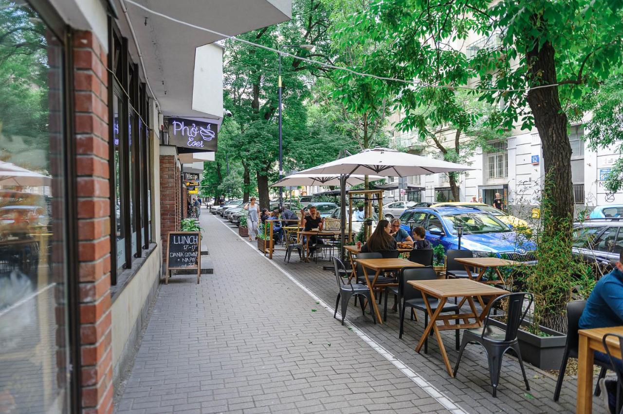Stylish Apartment In The City Center Of Варшава Екстериор снимка